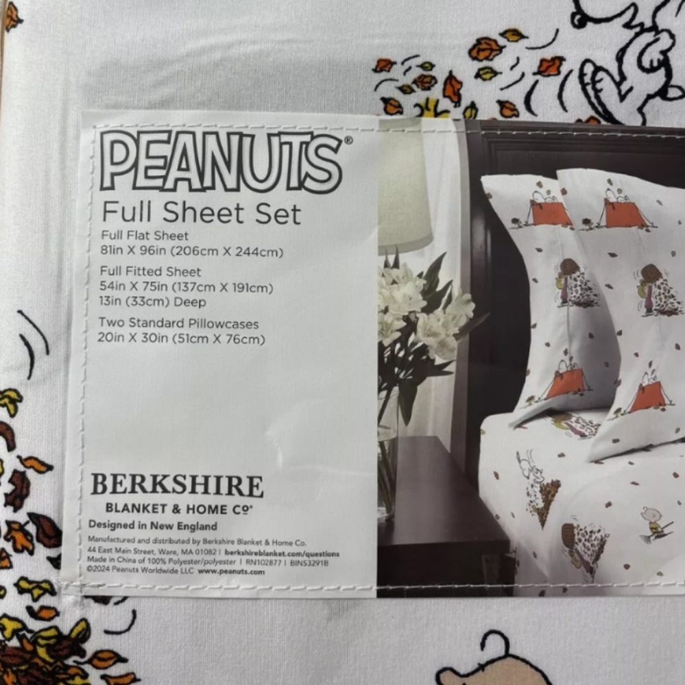 FALL LEAVES THANKSGIVING Peanuts Snoopy Full Sheet Set Berkshire Sheets NEW 2024
